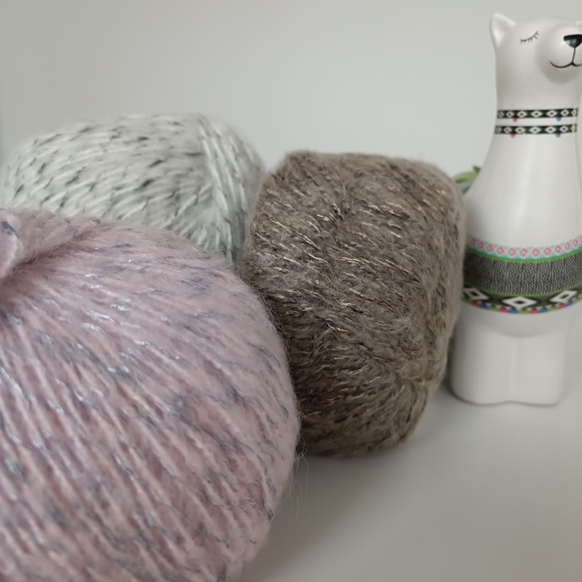 Rozetti Yarn Honey [4]